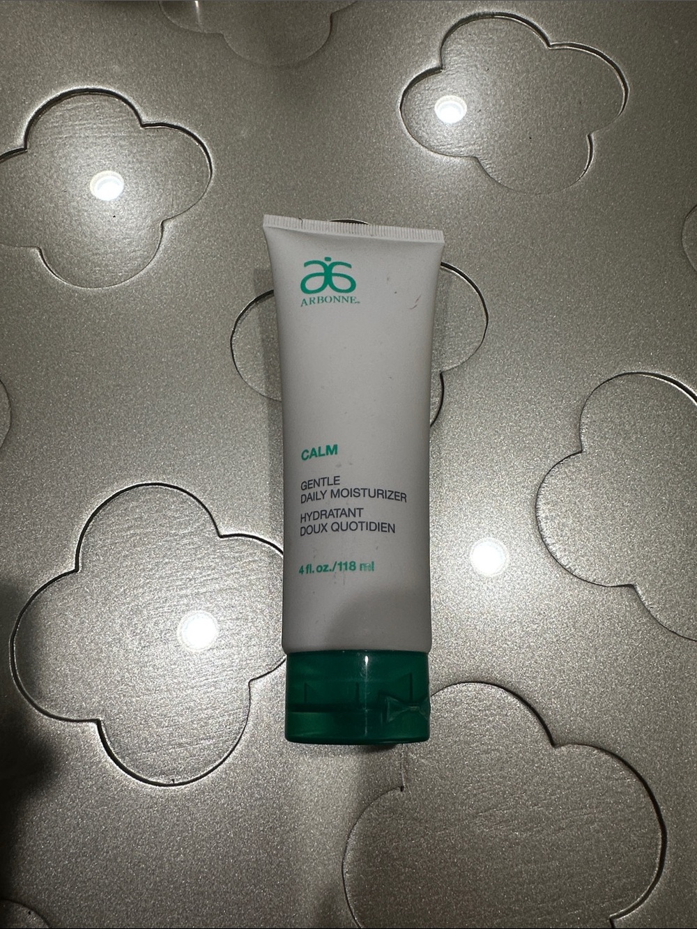 Arbonne Calm Gentle Daily Moisturizer - White & Green